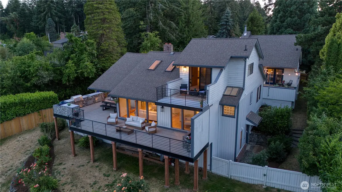 2827 Moorelands Drive Nw, Gig Harbor, WA 98335 - #1