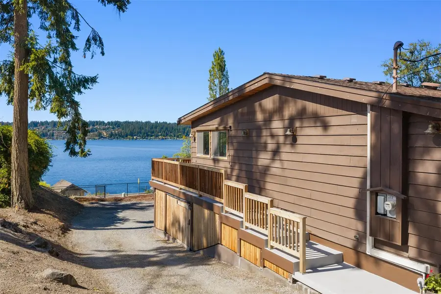 2717 E Lake Sammamish Parkway Se, Sammamish, WA 98075 - #3