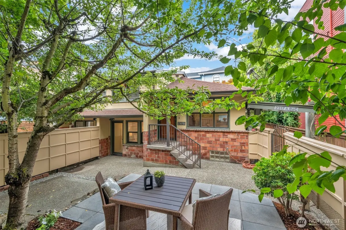 2315 Franklin Avenue E #B, Seattle, WA 98102 - #1