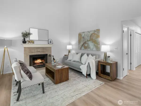 14601 NE 50th Place #E6, Bellevue, WA 98007