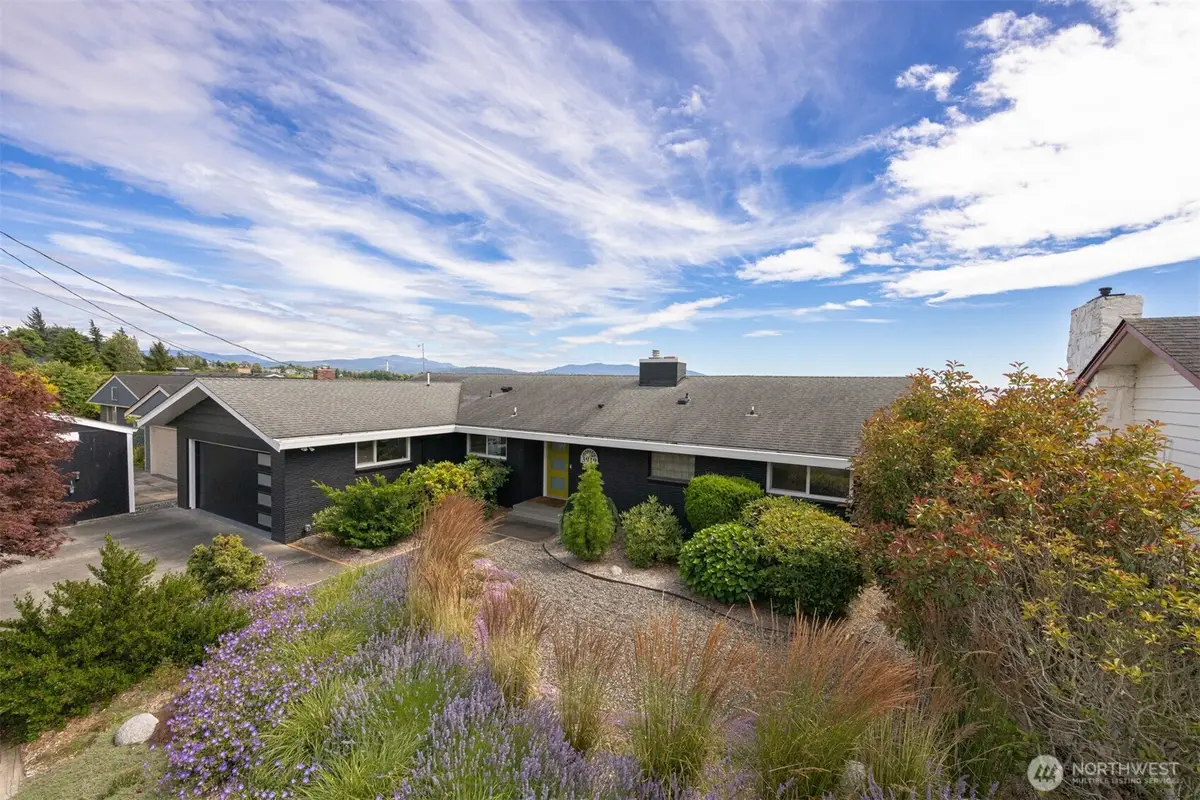 3919 Cliffside Drive, Bellingham, WA 98225 - #1