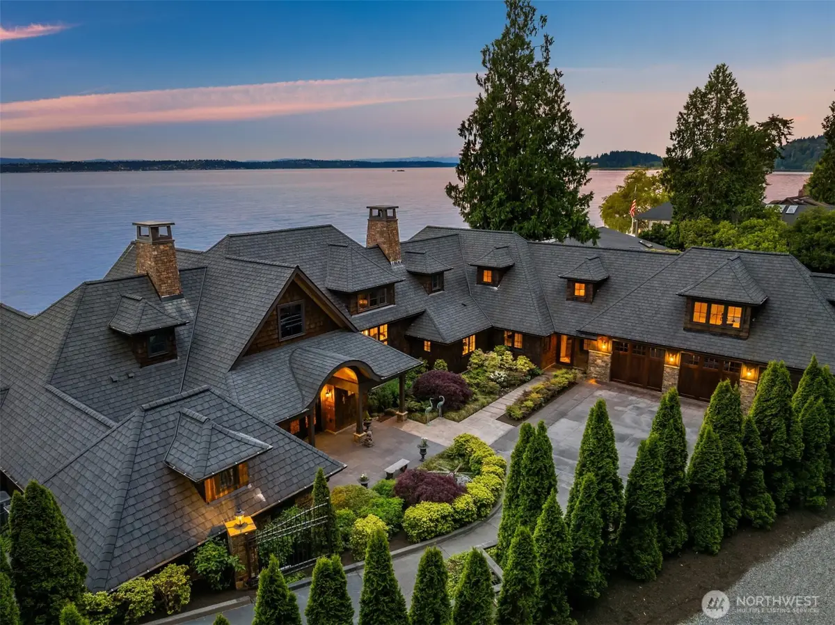 5128 Rockaway Beach Road Ne, Bainbridge Island, WA 98110 - #1