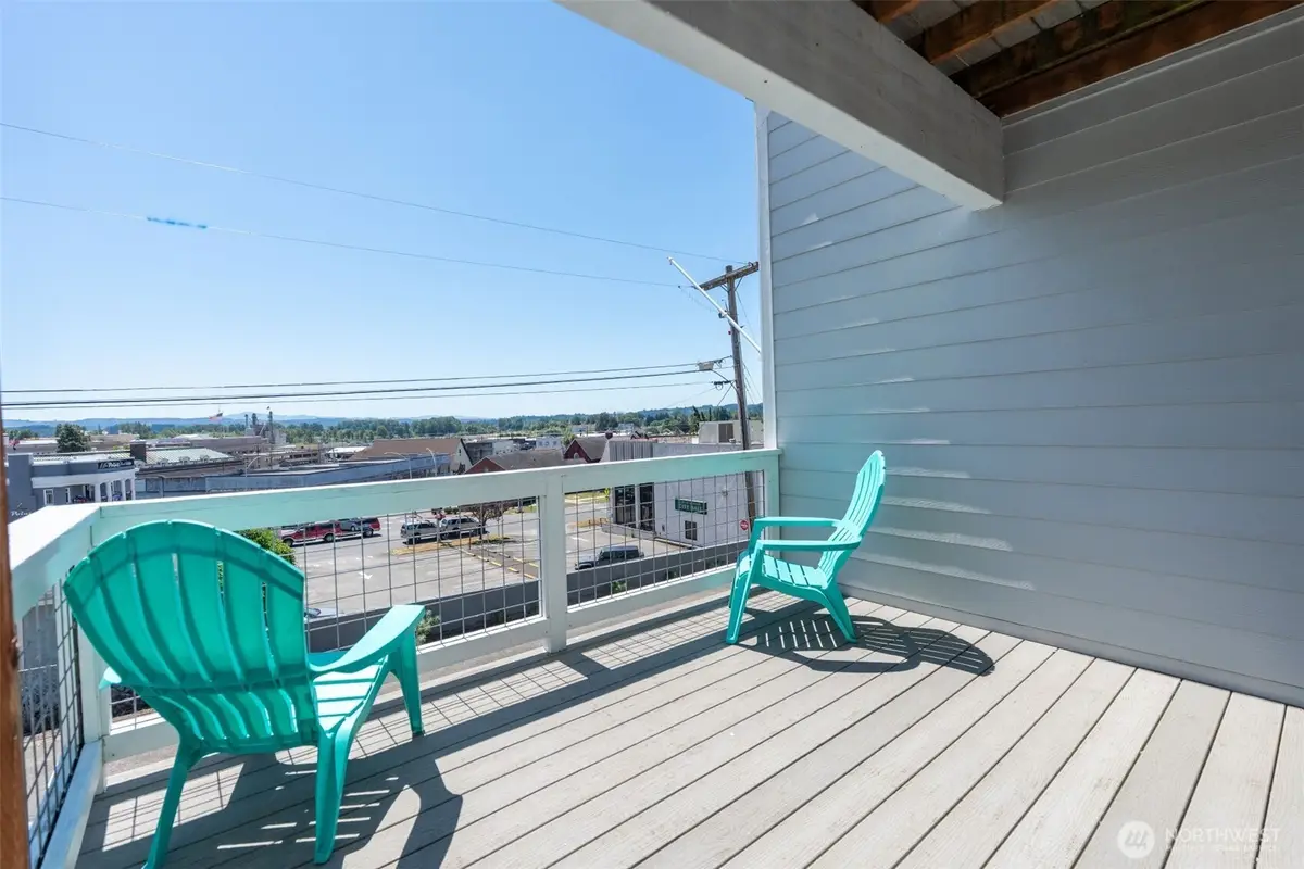395 NE Washington Avenue, Chehalis, WA 98532 - #1