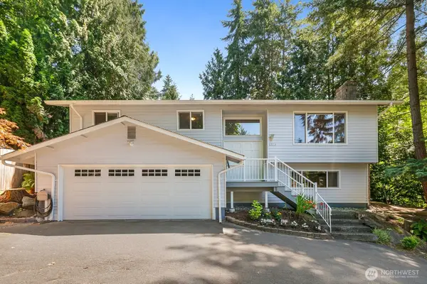19514 35th Avenue Ne, Lake Forest Park, WA 98155
