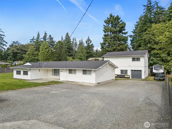 1407 58th Avenue Ne, Tacoma, WA 98422