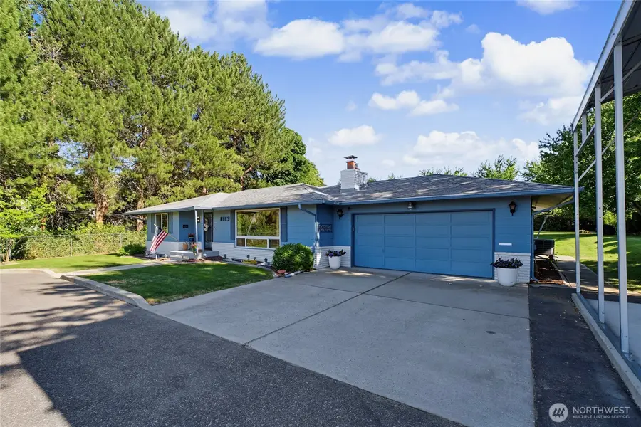1313 Castlerock Avenue, Wenatchee, WA 98801 - #2