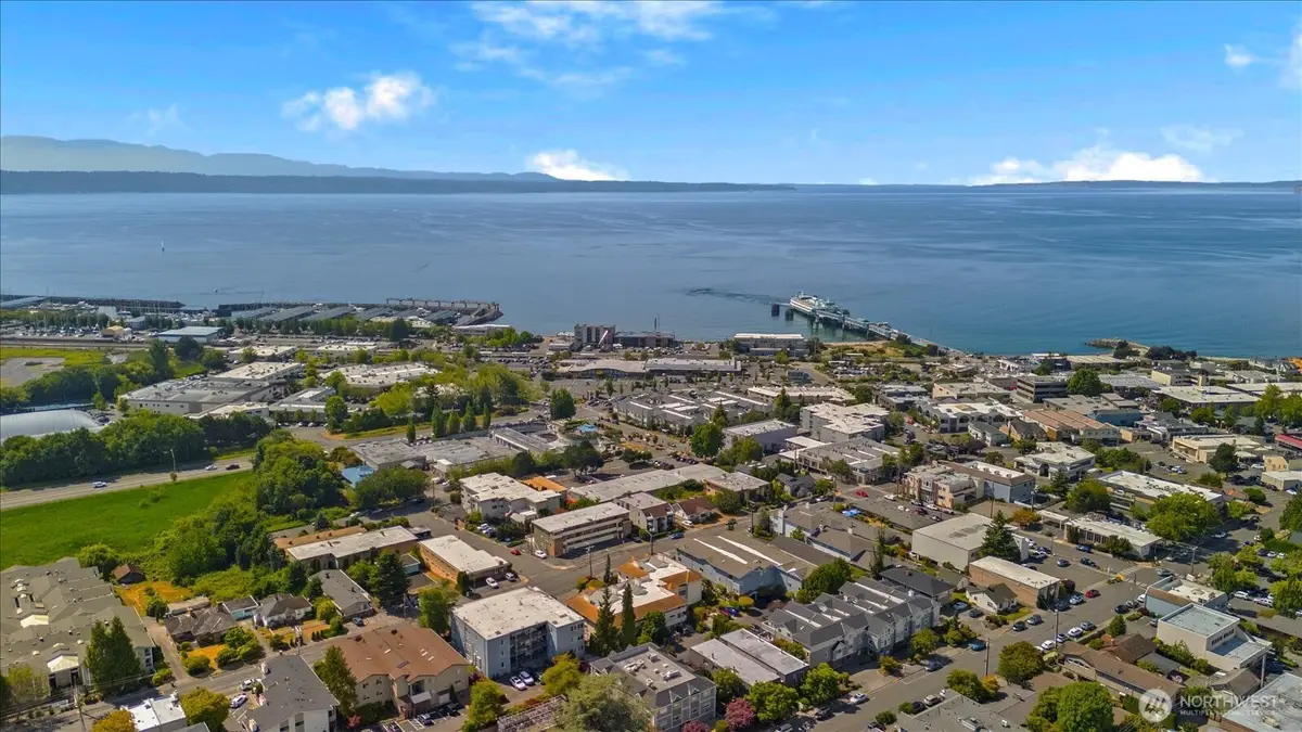233 3rd Avenue S #203, Edmonds, WA 98020 - #1
