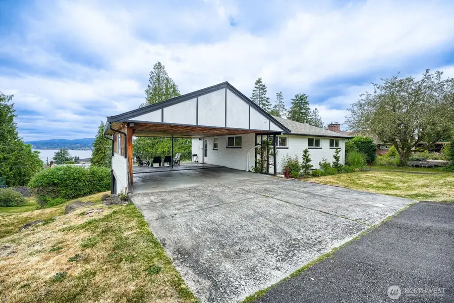 7528 S Lakeridge Dr, Seattle, WA 98178 - #2
