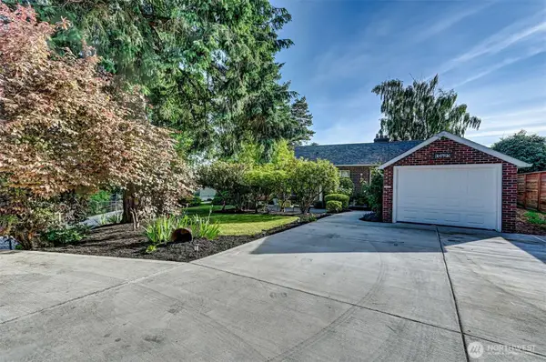 10825 Marine View Drive Sw, Seattle, WA 98146