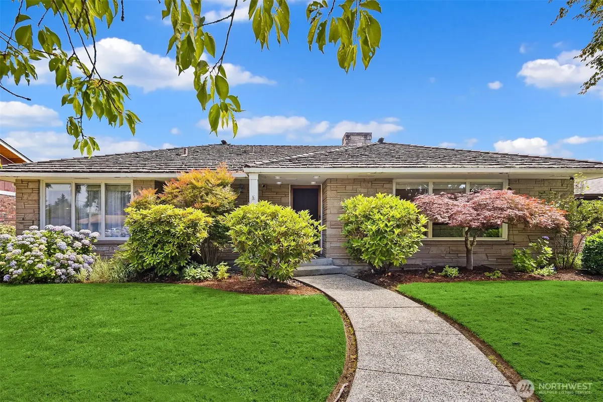 4915 Rucker Avenue, Everett, WA 98203 - #1