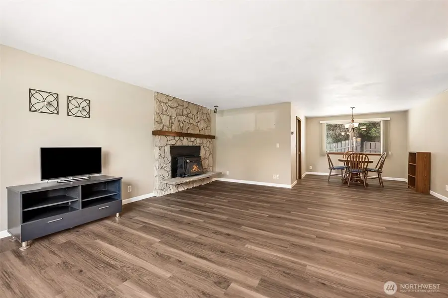 5604 18th Court Ne, Olympia, WA 98516 - #3