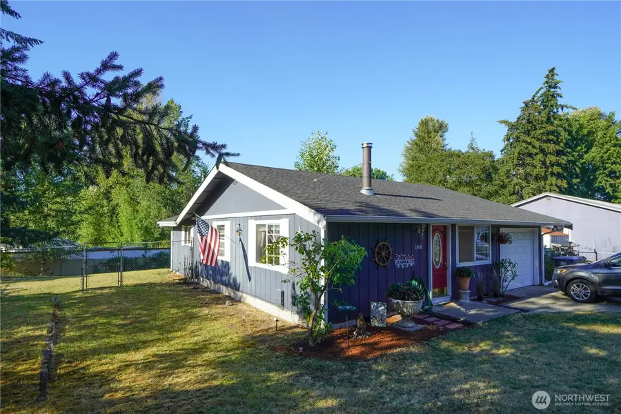 1801 E 164th Street Ct, Spanaway, WA 98387 - #2