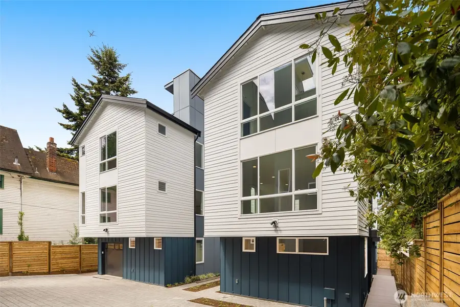 825 17th Avenue, Seattle, WA 98144 - #3