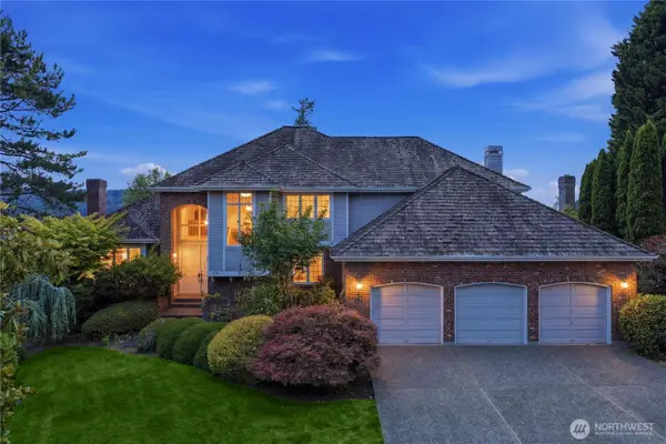 4123 205 Avenue Se, Sammamish, WA 98075