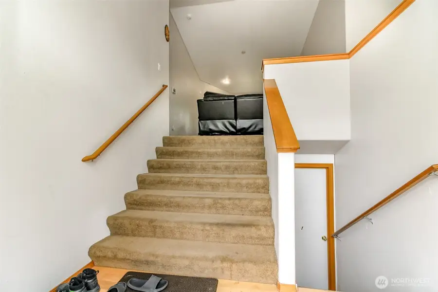 18339 71st Avenue E, Puyallup, WA 98375 - #2