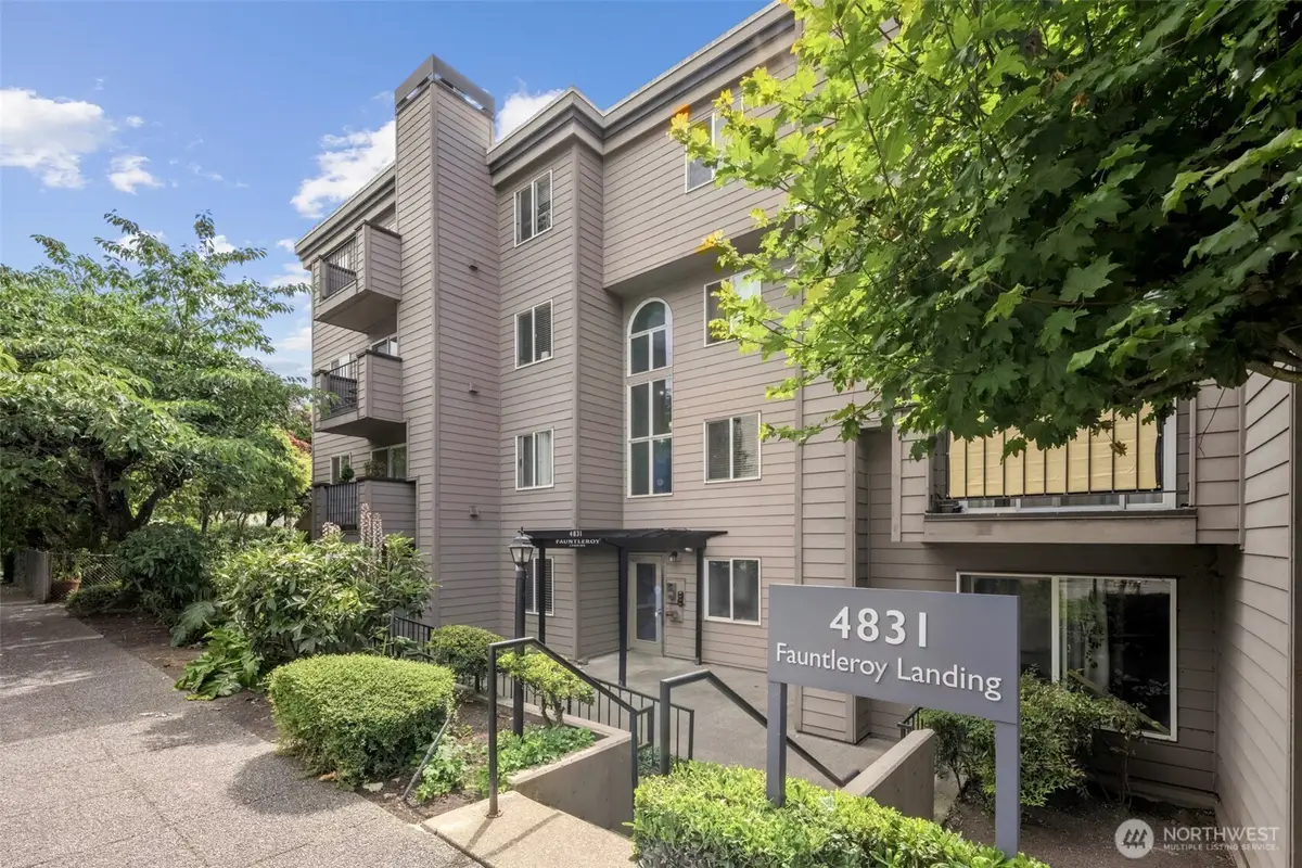 4831 Fauntleroy Way Sw #103, Seattle, WA 98116 - #1