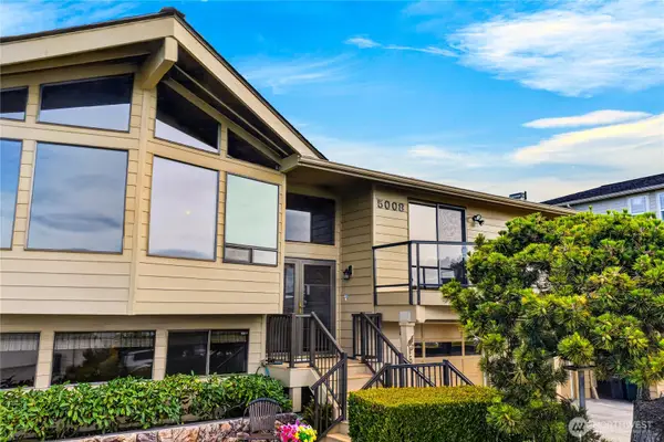 5008 Dundee Drive, Anacortes, WA 98221