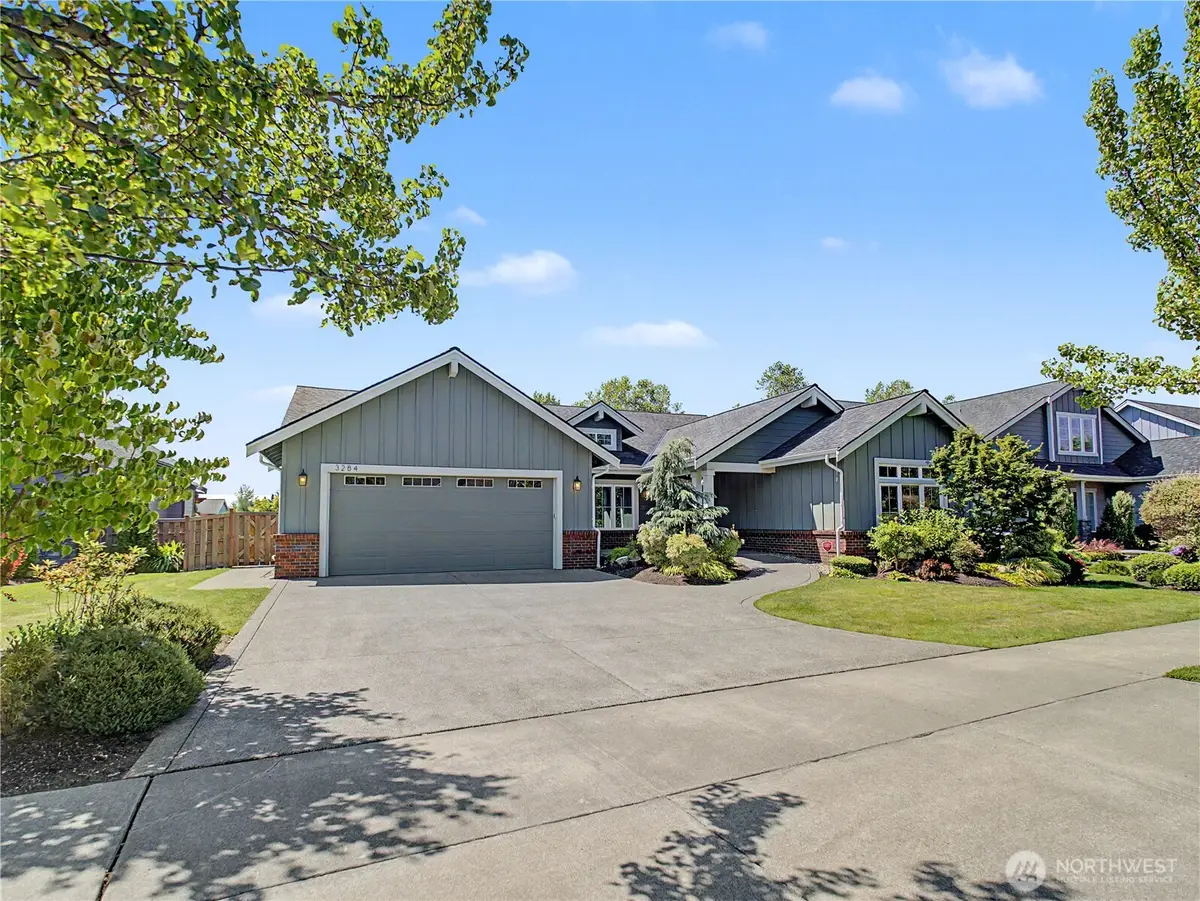 3284 Meadow Park Avenue, Enumclaw, WA 98022 - #1