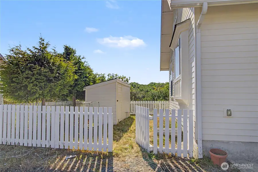 493 Ocean Spray St Sw #A, Ocean Shores, WA 98569 - #3