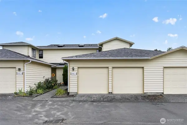 25028 110th Avenue Se #C, Kent, WA 98030