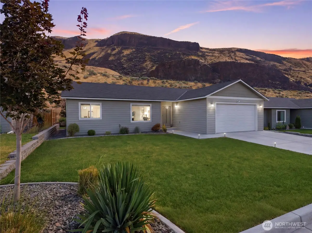 159 George Loop, Rock Island, WA 98850 - #1