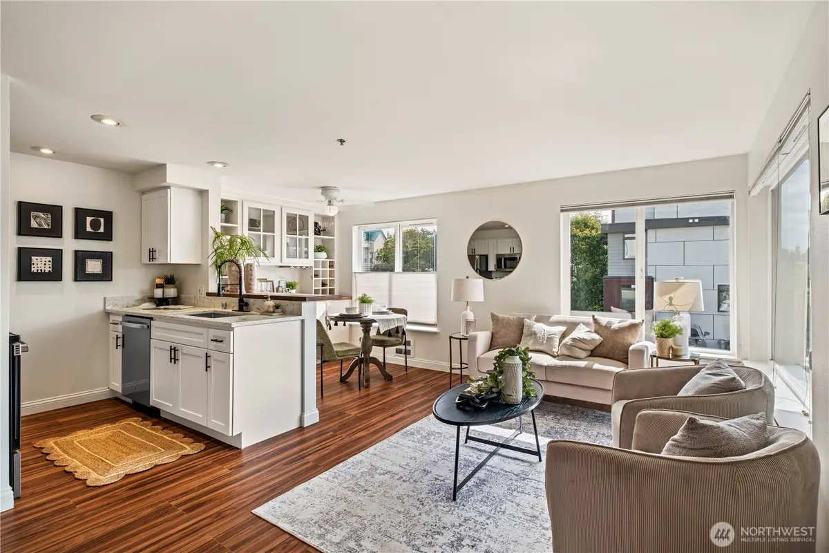 3648 Whitman Avenue N #C101, Seattle, WA 98103 - #1