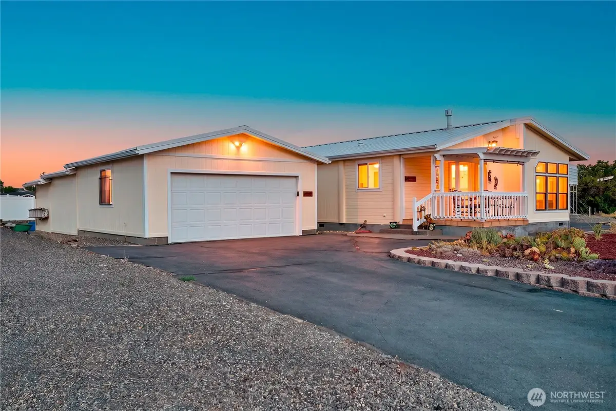 105 Edgewater Way Sw, Mattawa, WA 99349 - #1