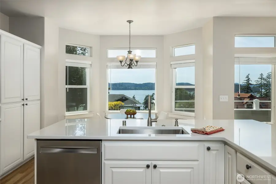 9924 Sunset Drive, La Conner, WA 98257 - #2