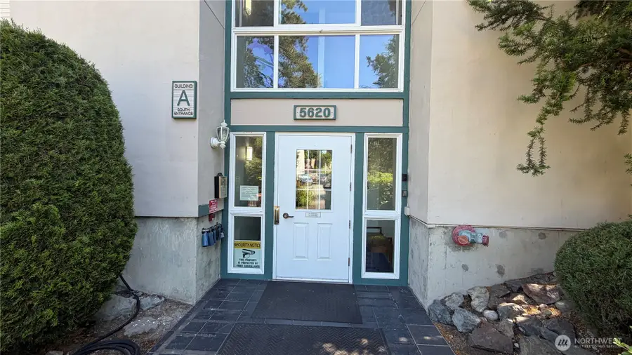 5620 200th Street Sw #A105, Lynnwood, WA 98036 - #2