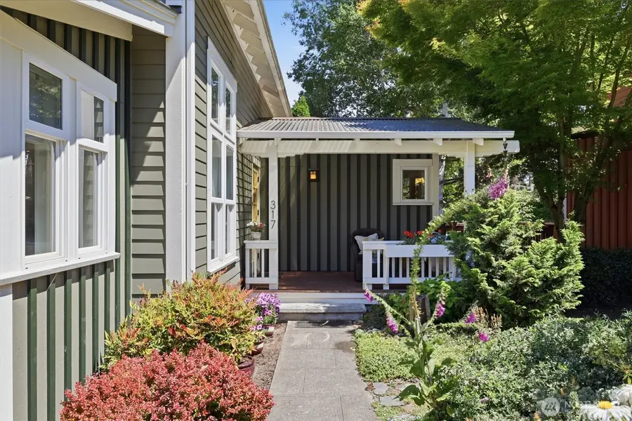 317 N 160th Place, Shoreline, WA 98133 - #3