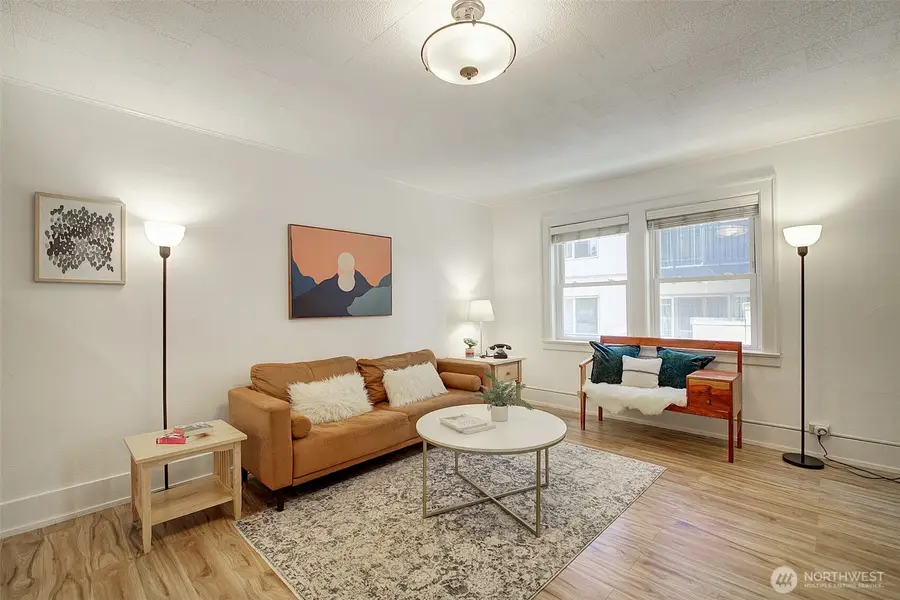4725 15th Avenue Ne #16, Seattle, WA 98105 - #3