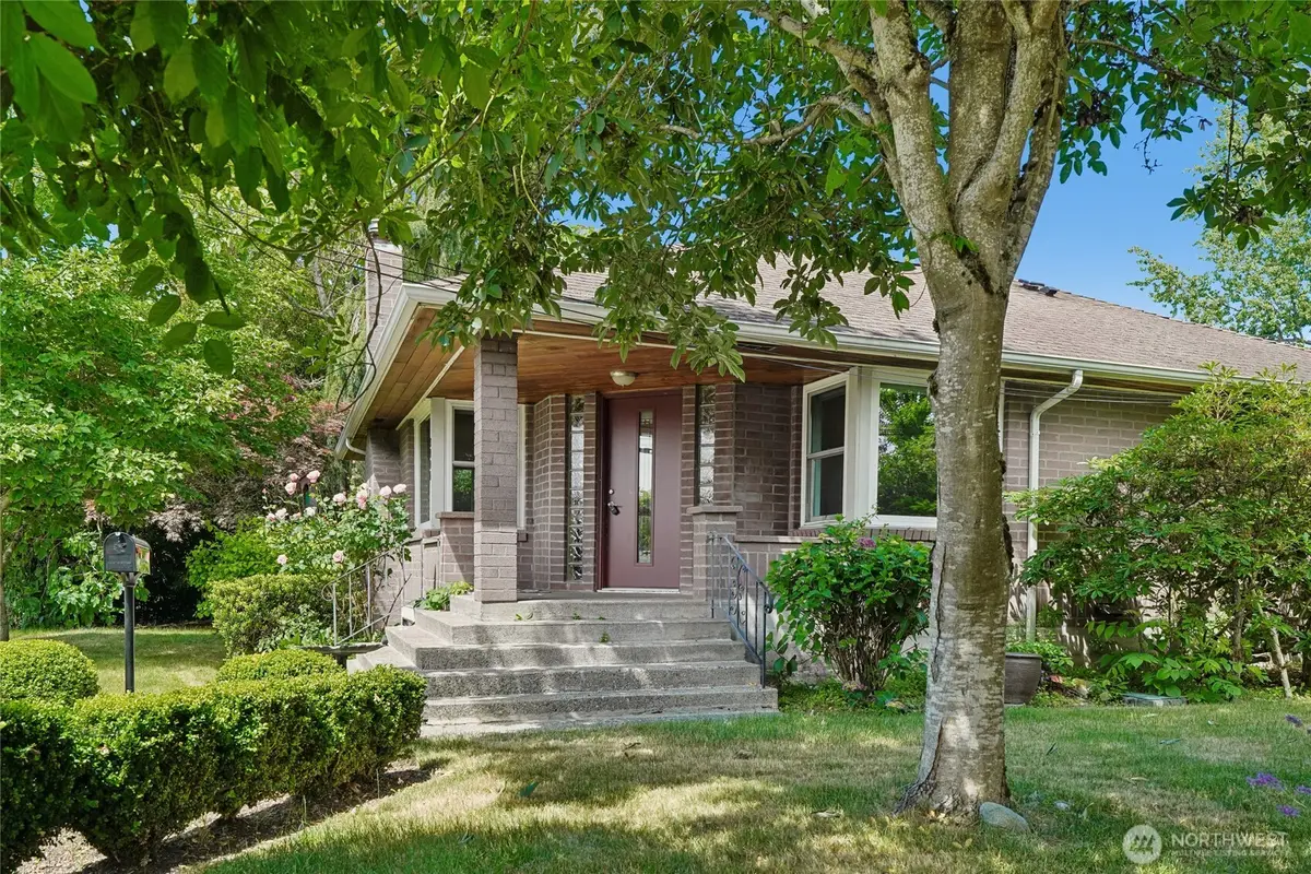 3004 SW Barton Street, Seattle, WA 98126 - #1