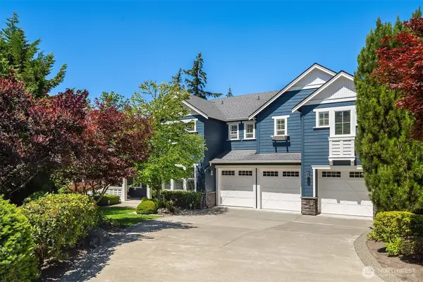 13907 SE 81st Place, Newcastle, WA 98059