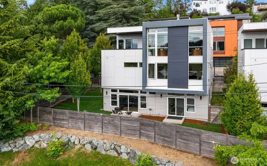 5022 Puget Boulevard Sw, Seattle, WA 98106 - #2