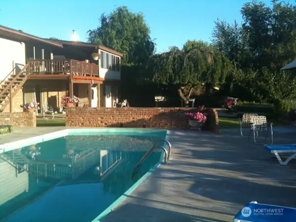 10 Westlake Road, Oroville, WA 98844