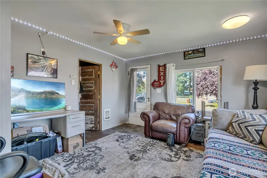 5015 S Thompson Avenue, Tacoma, WA 98408 - #3