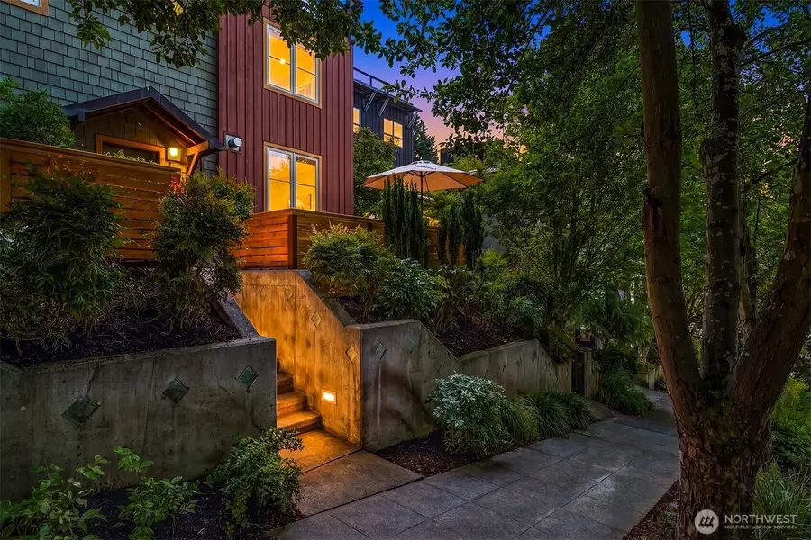 3824 Evanston Avenue N #11, Seattle, WA 98103 - #3