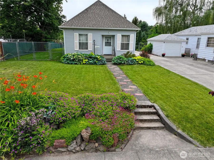 1060 Francis Avenue, Walla Walla, WA 99362 - #2