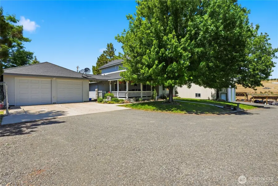 530 Wakatak Road, Yakima, WA 98908 - #3