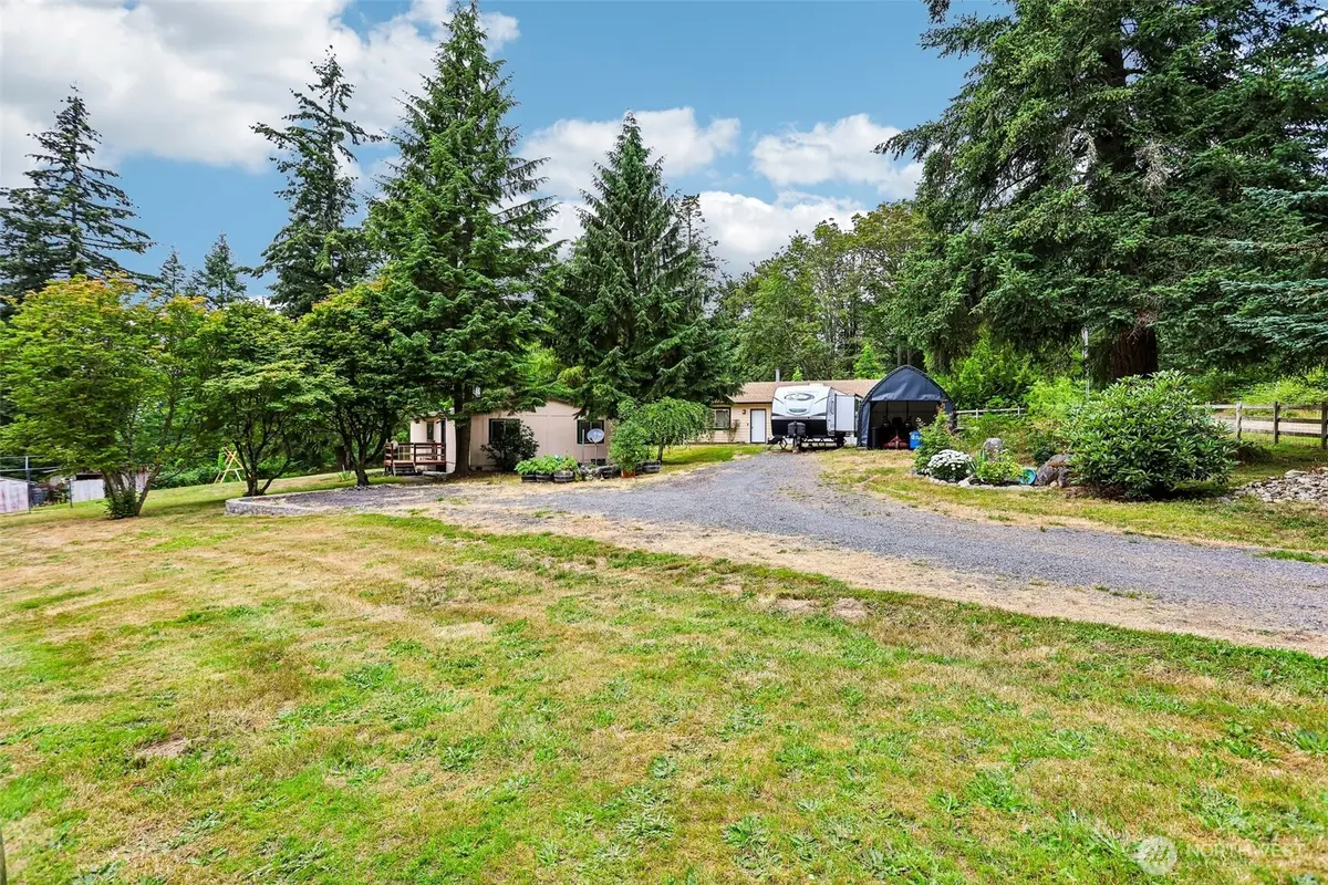 9810 6th Avenue Nw, Tulalip, WA 98271 - #1