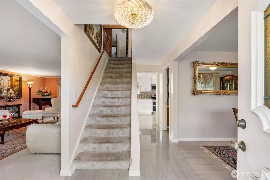 16745 Meridian Avenue N, Seattle, WA 98133 - #3