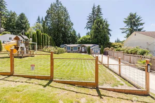 5709 NE Woodburn Road, Kingston, WA 98346