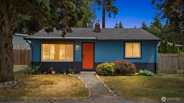 20819 63rd Avenue W, Lynnwood, WA 98036