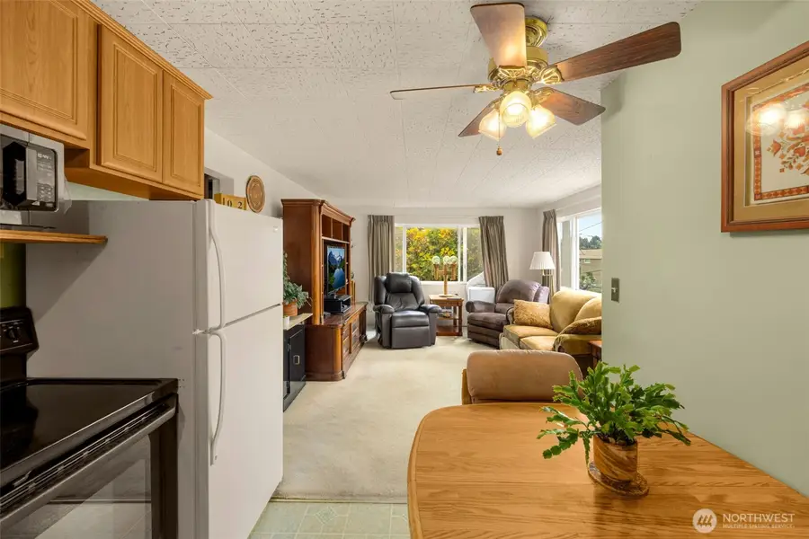 205 26th Avenue E, Seattle, WA 98112 - #3