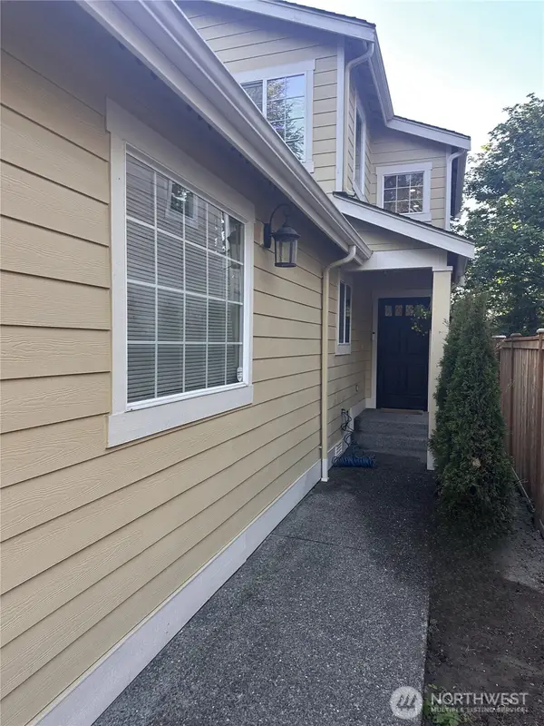 11526 NE 116th Street, Kirkland, WA 98034