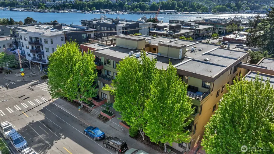 3401 Wallingford Avenue N #210, Seattle, WA 98103 - #2