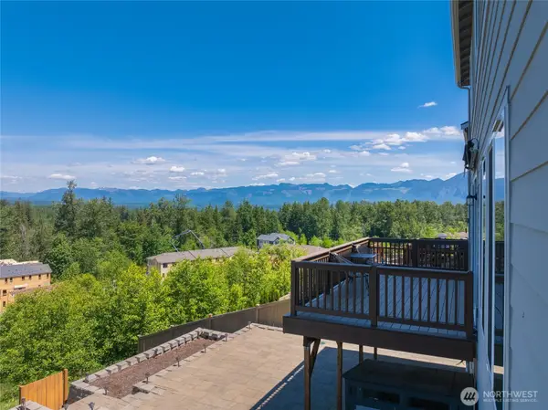 34116 Se Satterlee St, Snoqualmie, WA 98065