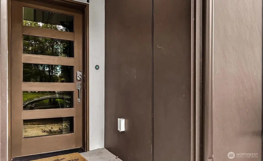 210 20th Avenue S, Seattle, WA 98144 - #2