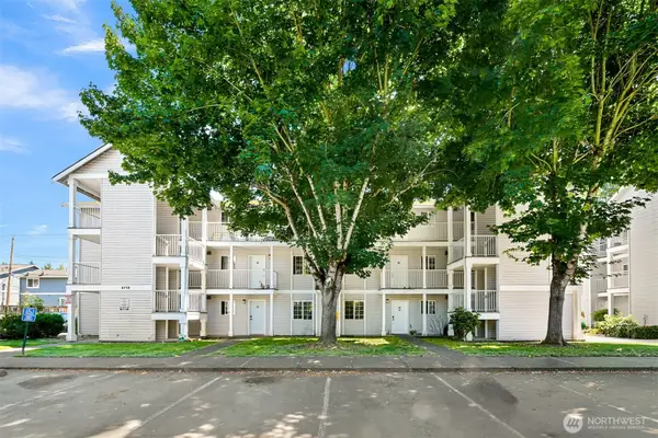 2713 W Maplewood Avenue #211, Bellingham, WA 98225