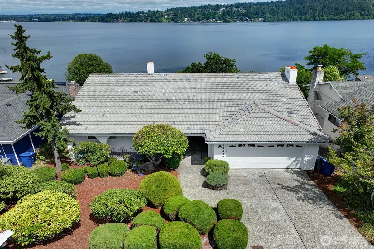 14820 39th Avenue Ne, Lake Forest Park, WA 98155 - #1